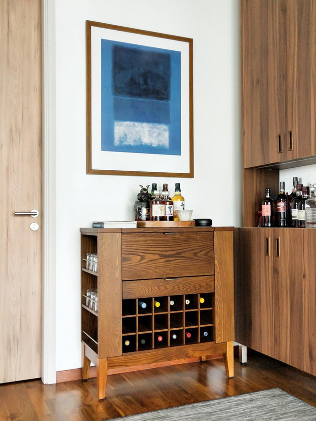 Căn hộ duplex phong cách hiện đại giữa thế kỷ - Ảnh 2.