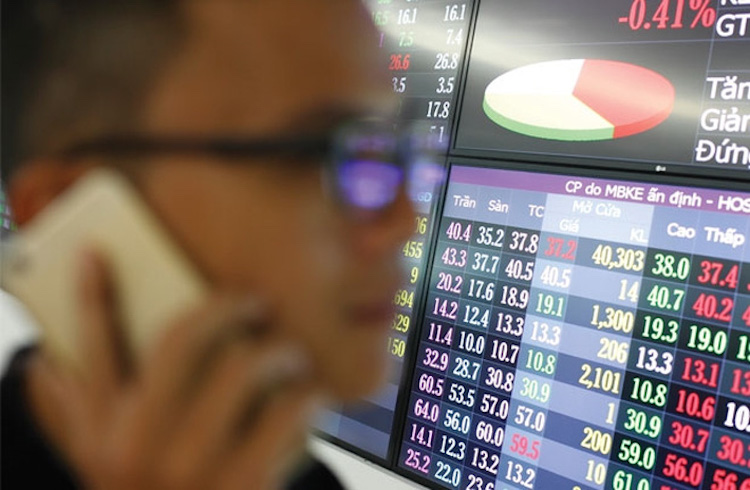 Ủy ban Chứng khoán Nhà nước từ đầu năm đến nay đã ban hành hơn 100 quyết định xử phạt với tổng số tiền khoảng 10 tỷ đồng, tuy nhiên chưa có trường hợp nào bị xử lý hình sự - Ảnh minh họa.<br>