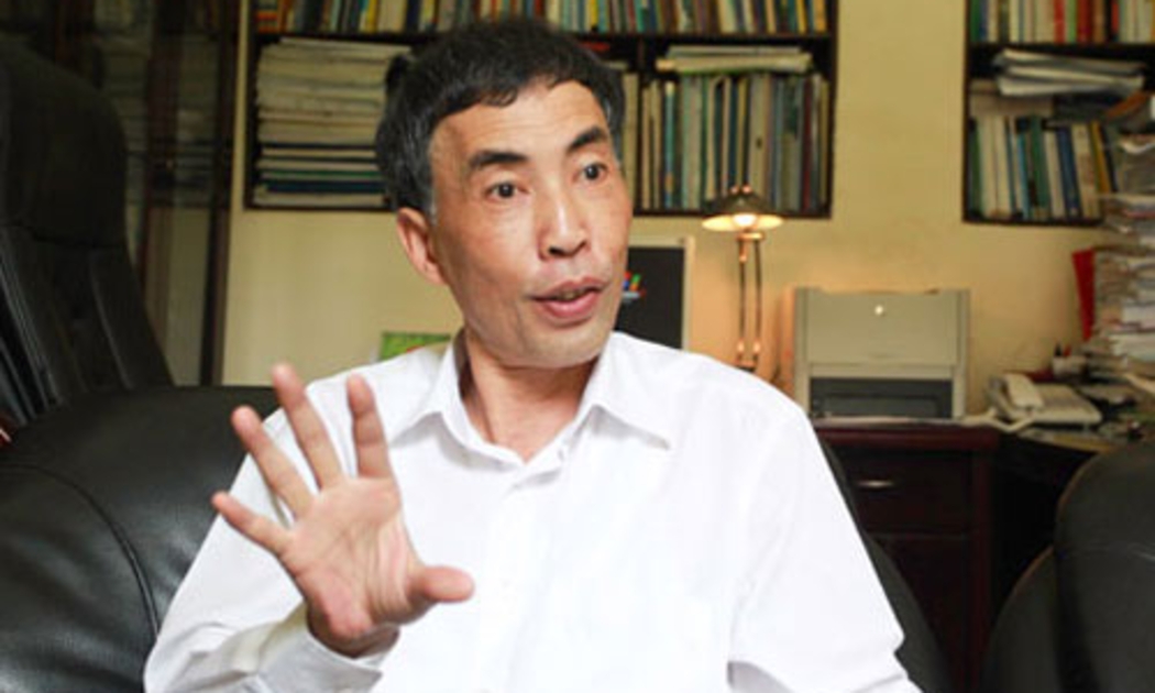 TS Võ Trí Thành: “Tình trạng nhập nhèm giữa chức năng, nhiệm vụ của ngân hàng đầu tư và ngân hàng thương mại ở Việt Nam hiện nay cũng là một trong những yếu tố gây nguy hại cho toàn hệ thống” - Ảnh: TT.