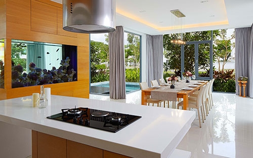 Tại Việt Nam, Indochina Land đã ghi dấu quá trình hoạt động hơn một thập
 kỷ của mình bằng nhiều dự án cao cấp đạt tiêu chuẩn quốc tế.