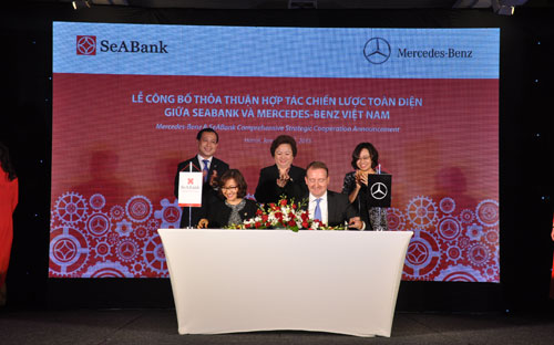 Việc hợp tác này sẽ cho ra đời sản phẩm độc đáo với tính năng ưu việt dành riêng cho khách hàng của Mercedes - Benz và SeABank.