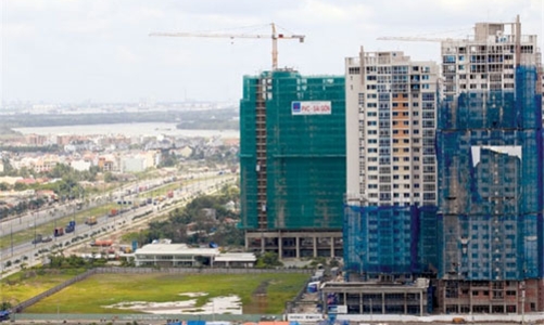 Doanh nghiệp địa ốc ứng phó thế nào khi VND giảm giá?