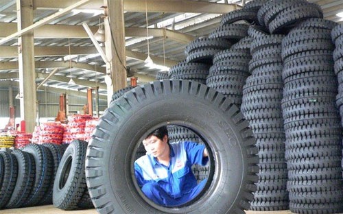 Chính phủ thống nhất sẽ gia hạn thời hạn nộp thuế không quá 60 ngày đối 
với số tiền thuế giá trị gia tăng của máy móc, thiết bị nhập khẩu để tạo
 tài sản cố định của dự án đầu tư mà tổng giá trị nhập khẩu từ 100 tỷ 
đồng trở lên.