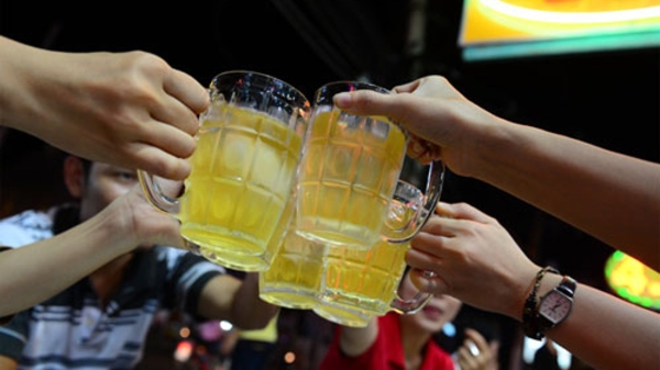 Đề nghị không bán rượu bia trong ngày làm việc