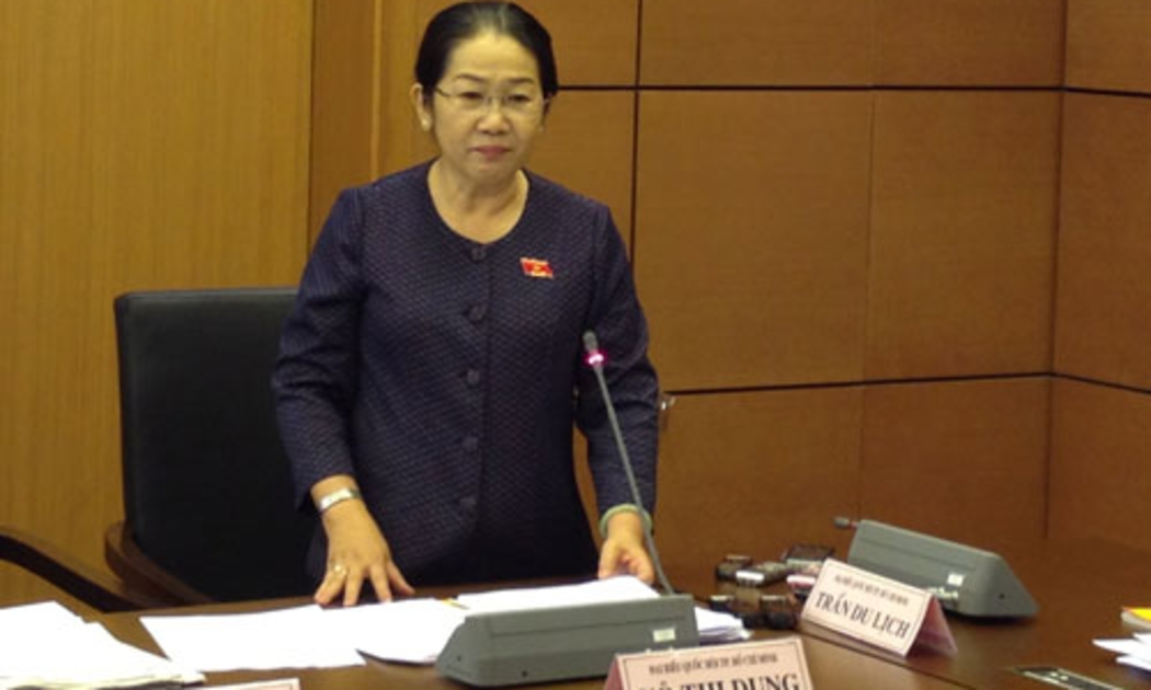 Đại biểu Võ Thị Dung phát biểu tại phiên thảo luận tổ của Quốc hội, sáng 22/5.
