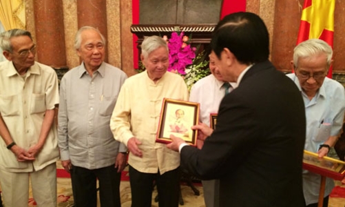 Chủ tịch nước gặp mặt đại diện các cơ quan báo chí