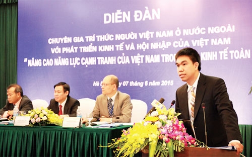 Diễn đàn chuyên gia trí thức người Việt Nam ở nước ngoài ngày 7/6/2015.
