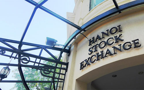 Các nhà đầu tư tham gia đấu giá mua cổ phần theo lô theo quy định tại 
Quyết định này không phải thực hiện chào mua công khai theo quy định của
 pháp luật về chứng khoán và thị trường chứng khoán.