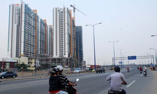 Bất động sản Tp.HCM: Nguồn cung ồ ạt đổ ra thị trường