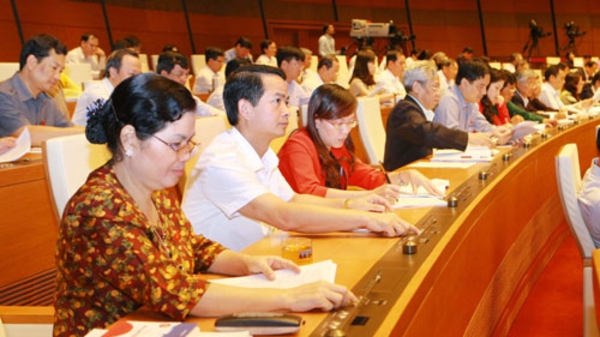 Quốc hội yêu cầu chống “lạm phát cấp phó”