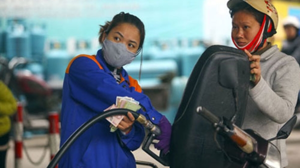 “Kinh doanh xăng dầu không còn độc quyền”