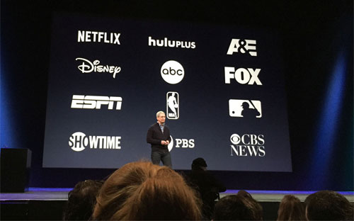 Một sự kiện của Apple với các đối tác là các hãng truyền thông lớn - Ảnh: Bloomberg.<br>