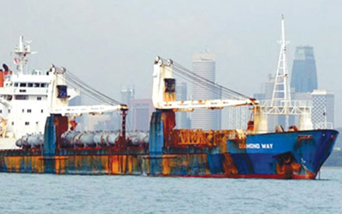 Vinashinlines là một công ty của Vinashin trước khi được chuyển về Vinalines.