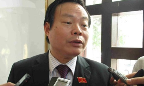 “Điều hành kinh tế như đang trên dây”