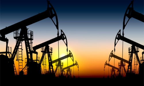 Giá dầu có chuỗi 3 phiên tăng mạnh nhất 25 năm