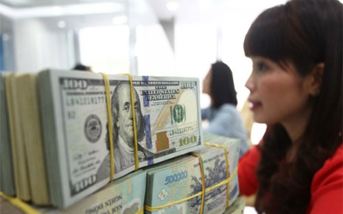 Với tỷ giá bình quân liên ngân hàng ở mức 21.673 VND/USD, tỷ giá trần là 22.106 VND/USD, tỷ giá sàn là 21.240 VND/USD.