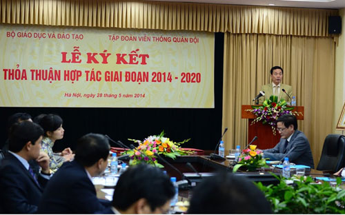 Lễ kí kết thỏa thuận hợp tác toàn diện là giai đoạn tiếp 
theo trong chương trình “Kết nối mạng giáo dục” mà Viettel đã phối hợp 
thực hiện cùng Bộ Giáo dục và Đào tạo từ năm 2008 đến năm 2013.