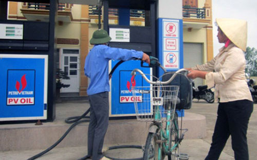 Theo ông Ngô Trí Long, liên bộ Tài chính - Công Thương đã rất “khôn” khi
 chọn cách cho tăng giá nhỏ giọt nhưng tổng các mức tăng ở mức cao.