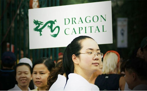 Hệ số PE 2015 của thị trường cổ phiếu Việt Nam hiện đang được giao dịch ở
 mức 12x, thấp hơn khoảng 30% so với các thị trường khác trong khu vực. 