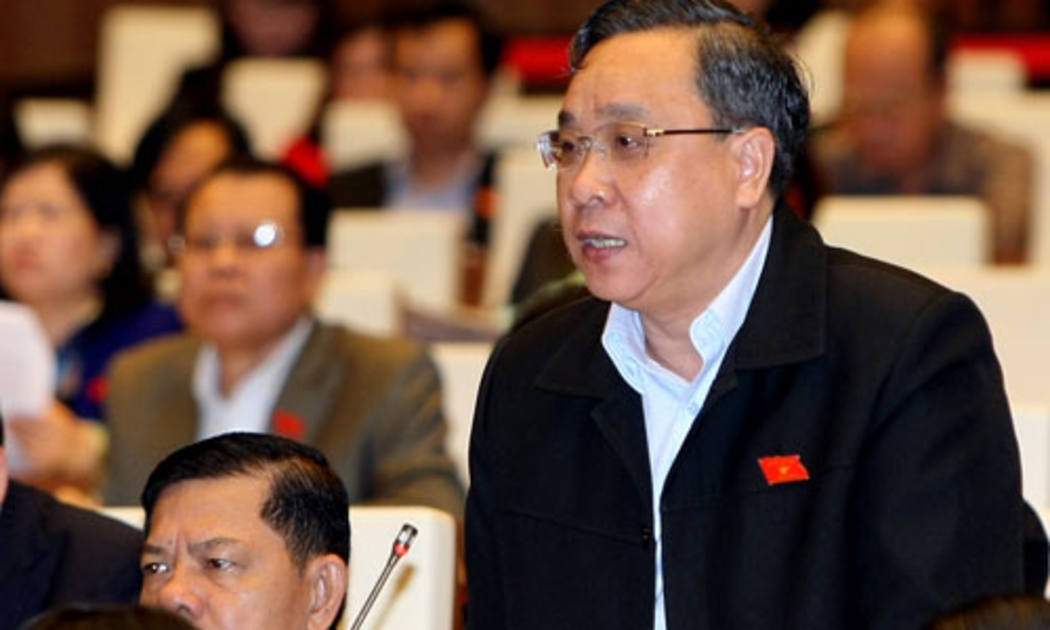 Đại biểu Nguyễn Ngọc Hòa tại phiên chất vấn sáng 18/11.