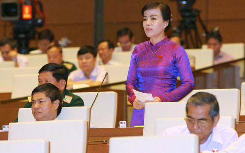 Nhiều vị đại biểu Quốc hội đã thể hiên chính kiến về điều 60 Luật bảo hiểm xã hội tại phiên thảo luận ngày 27/5.