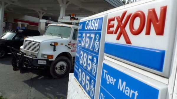 Giá xăng dầu thế giới đồng loạt giảm sâu