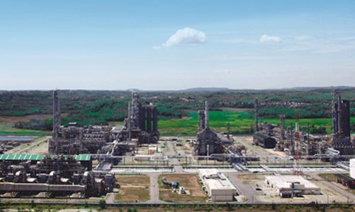 Gazprom muốn mua 49% cổ phần lọc dầu Dung Quất
