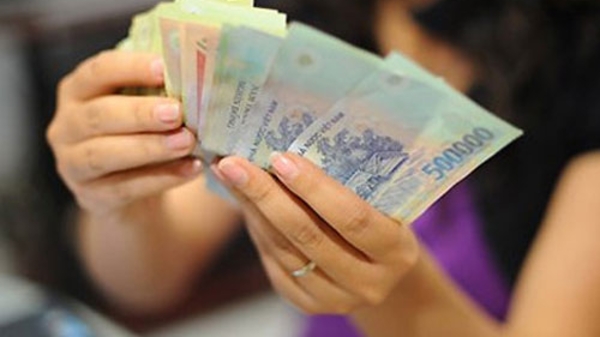 Ngân hàng thưởng Tết: Sẽ có “xả lũ”?