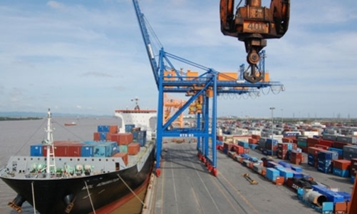 Tháng 2, cả nước nhập siêu khoảng 1,2 tỷ USD