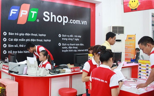 Mức tăng trưởng doanh thu của tập&nbsp;đoàn FPT 10 tháng năm 2014 vẫn chủ yếu&nbsp;đến từ&nbsp;<span style="font-family: 'Times New Roman'; font-size: 15px;">các lĩnh vực phân phối, bán lẻ, xuất khẩu phần mềm và viễn thông.</span>