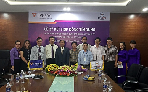 TPBank từng là ngân hàng đi đầu trong việc tài trợ tín dụng trong lĩnh 
vực hàng không, tiếp sau là công nghệ phụ trợ và nhiều lĩnh vực kinh tế 
khác.