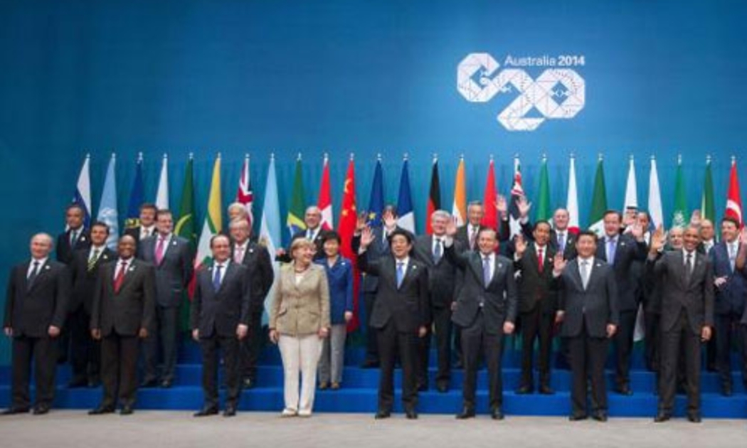 Một bức ảnh chụp các nhà lãnh đạo ở Thượng đỉnh G20 ngày 15/11. Tổng thống Nga Vladimir Putin đứng ở ngoài cùng bên trái - Ảnh: Reuters.<br>