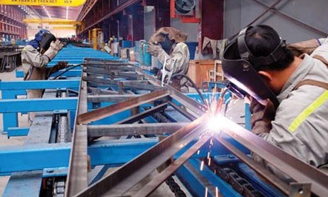Chính phủ đánh giá kinh tế Việt Nam những tháng đầu năm 2014 đang tiếp tục phục hồi “nhưng rõ ràng tốc độ còn chậm và chưa vững chắc”.