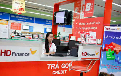 Cùng với việc chuyển nhượng và góp vốn trên, HDFinance được đổi tên thành Công ty TNHH Tài chính HD SAISON (HD SAISON Finance).
