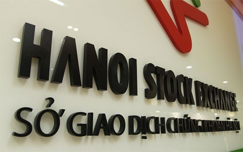 Trong quý 2/2015, có 357 doanh nghiệp niêm yết trên HNX nằm trong diện phải công bố báo cáo tài chính quý 2/2015.