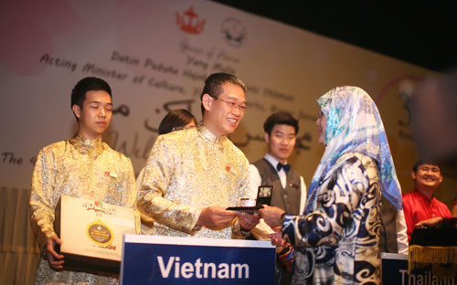 Vinacafé tiếp tục vinh danh với sự mệnh đại diện hình ảnh Việt Nam trong hành trình Tàu Thanh Niên Đông Nam Á (SSEAYP).