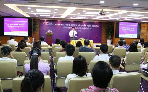 TPBank đã công bố ra mắt phiên bản eBank 6.0 - dịch vụ ngân hàng điện tử
 với những cải tiến về giao diện cùng các tính năng cá nhân hóa trên 
menu của eBank theo nhu cầu của từng khách hàng.