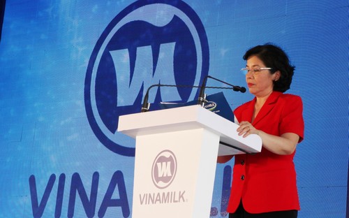 Tổng giám đốc Vinamilk Mai Kiều Liên phát biểu về ý nghĩa việc Vinamilk đầu tư xây dựng tổ hợp trang trại bò sữa công nghệ cao tại Thanh Hóa.