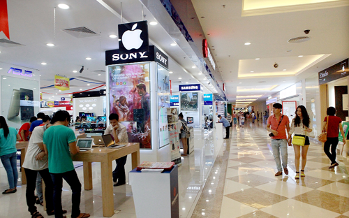 Điểm đặc biệt của Vincom Mega Mall Royal City là mô hình vui chơi - giải trí - ẩm thực - mua sắm “tất cả trong một”.