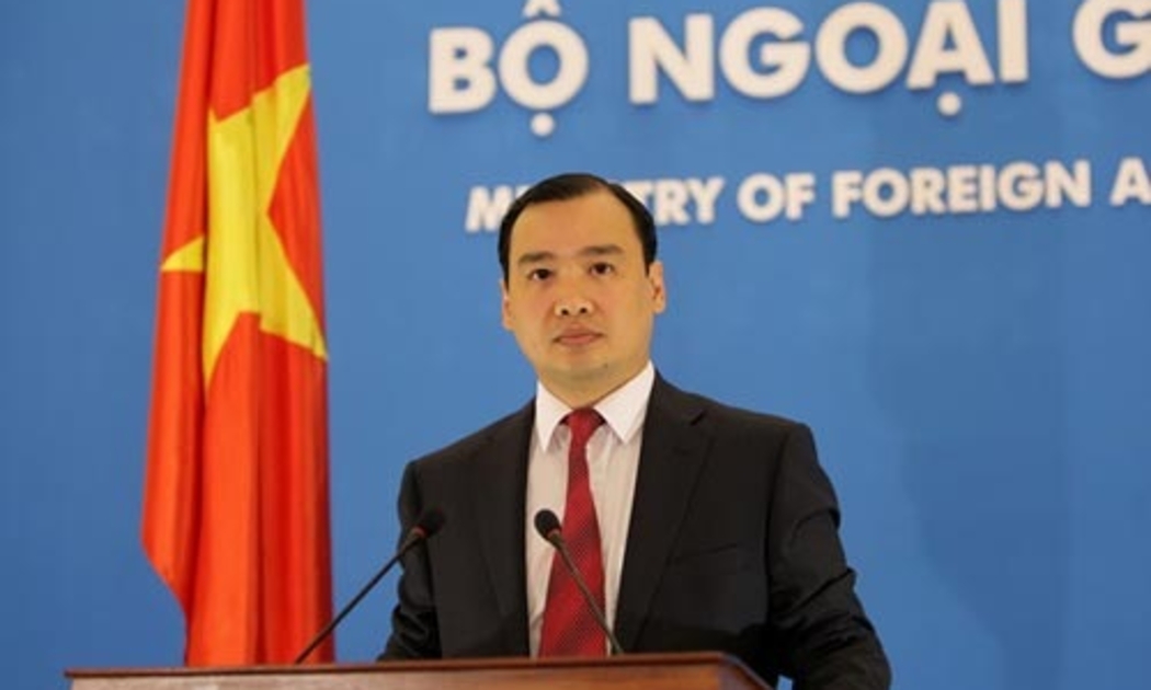 Người phát ngôn Bộ Ngoại giao Lê Hải Bình khẳng định, Việt Nam có đầy đủ bằng chứng lịch sử và căn cứ pháp lý để chứng minh chủ quyền và quyền tài phán của mình trên biển Đông.<br>