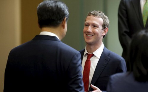 Cuộc gặp giữa đôi bên diễn ra trong chuyến thăm của Chủ tịch Trung Quốc tới trụ sở hãng phần mềm Microsoft tại Redmond, Seattle, trong khuôn khổ chuyến thăm Mỹ của ông Tập - Ảnh: Reuters. <br>