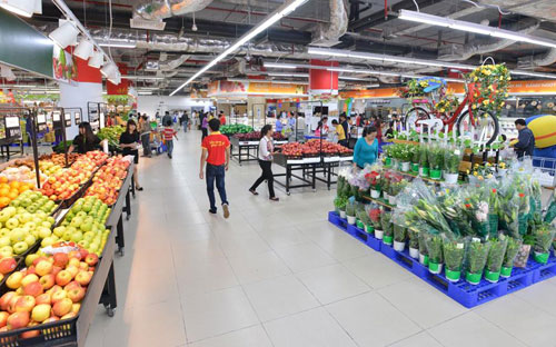 Các mặt hàng được ưu đãi trong dịp này gồm sản phẩm gia dụng, quần áo 
thời trang, các phụ kiện đi biển, mỹ phẩm chăm sóc da, các loại thực 
phẩm tươi và chế biến sẵn.