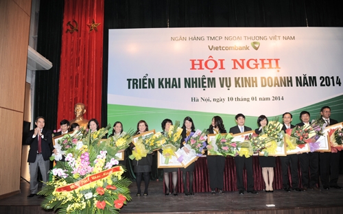 Đến 31/12/2013, Vietcombank đã cơ bản hoàn thành các chỉ tiêu kinh doanh
 năm 2013 theo nghị quyết Hội đồng Quản trị đề ra và đạt được kết quả 
khả quan trên nhiều mặt.