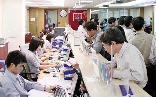 Sở Giao dịch Chứng khoán Tp.HCM công bố thị phần giá trị giao 
dịch môi giới quý 2/2015 của 10 công ty chứng khoán hàng đầu tại HOSE.