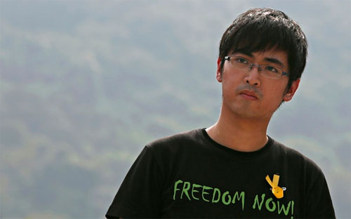 Alex Chow, một thủ lĩnh sinh viên biểu tình của Hồng Kông bị cấm lên chuyến bay tới Bắc Kinh ngày 15/11.<br>