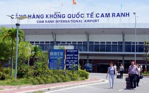 Dự án xây dựng ga hành khách quốc tế của sân bay Cam Ranh (Khánh Hòa) với tổng mức đầu tư khoảng 2.000 tỷ đồng đang nhận được sự quan tâm của nhiều nhà đầu tư.<br>