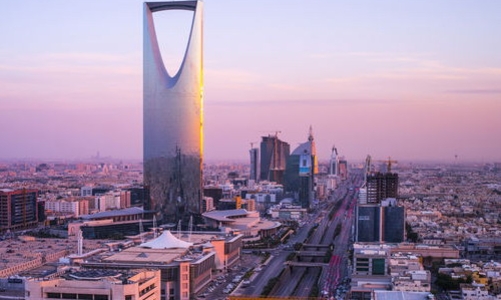 Saudi Arabia “lãnh đủ” vì toan tính hạ giá dầu