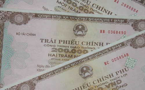 <b> </b>Trong phiên ngày 27/11, Kho bạc Nhà nước chỉ huy động được 430 tỷ đồng trái phiếu Chính phủ.<br>