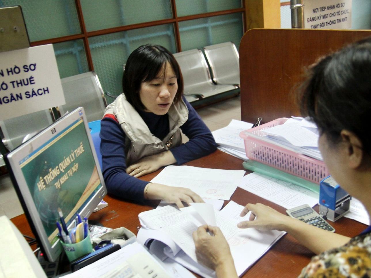  Năm 2015 Bộ Tài chính sẽ tiếp tục rà soát để cắt giảm 45,5 giờ, để đạt được mục tiêu 171 giờ.