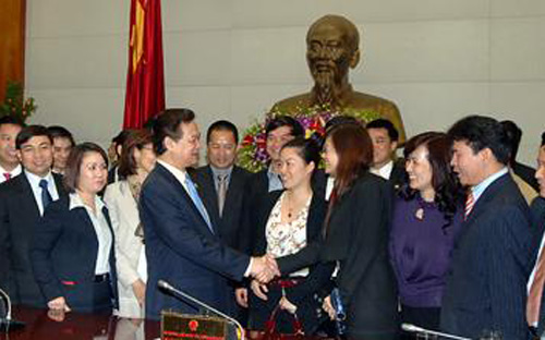 Thủ tướng gặp mặt các doanh nhân trẻ năm 2011<br>
